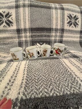 Vintage Bavarian cups / Royal plates